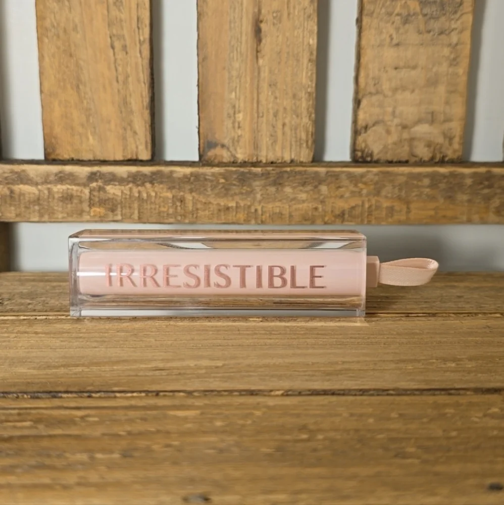 (2) Givenchy Irresistible Perfume Stick 3.3g - Picture 3 of 6